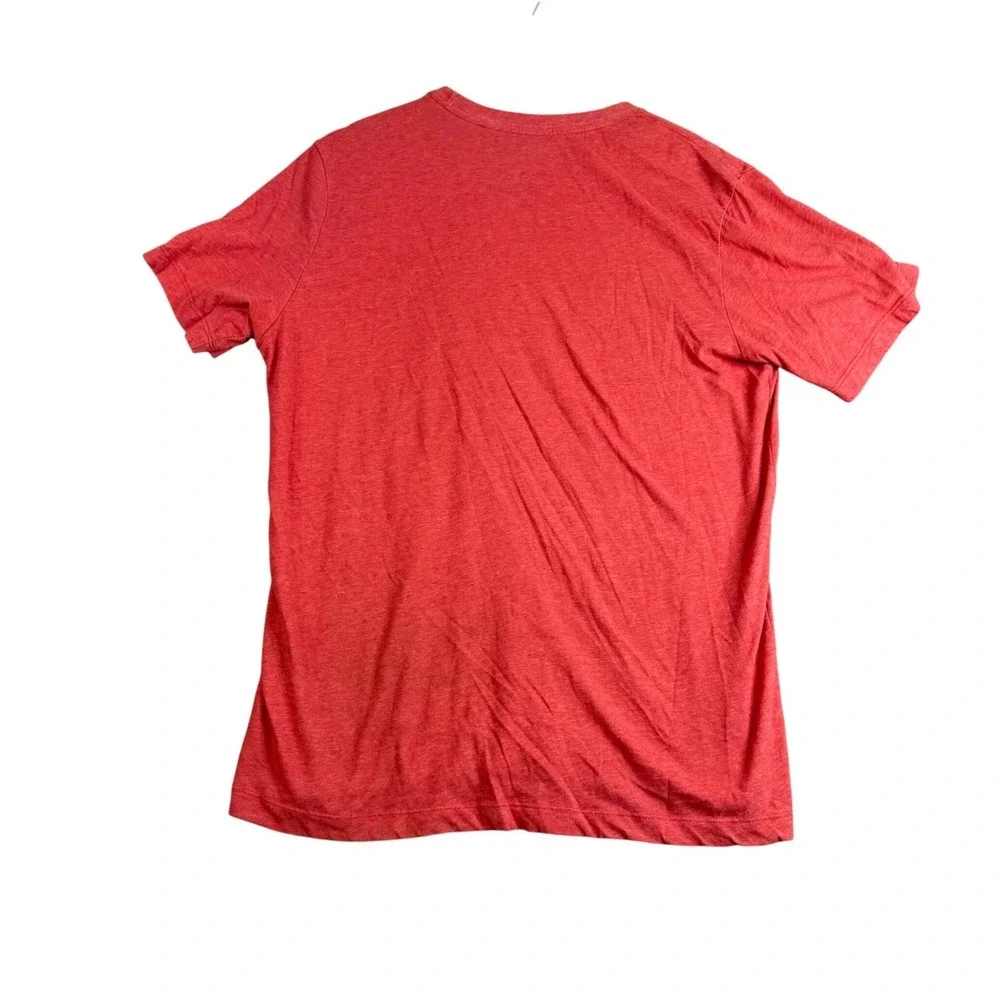 Nike Dri-FIT Mens Red Heather Silver Swoosh Logo Graphic T-Shirt Medium